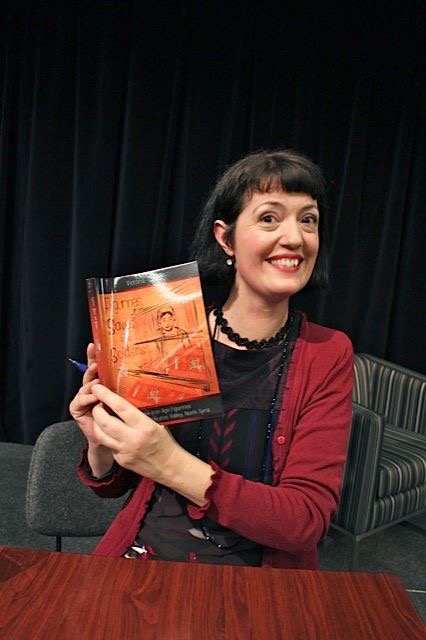www.victoriaclaytonwriter.com Ancient figurines https://www.victoriaclaytonwriter.com/wp-content/uploads/2020/12/www.victoriaclaytonwriter.com-Ancient-figurines.jpg